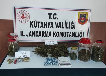Gediz’de jandarmadan uyuşturucu operasyonu: 2 gözaltı